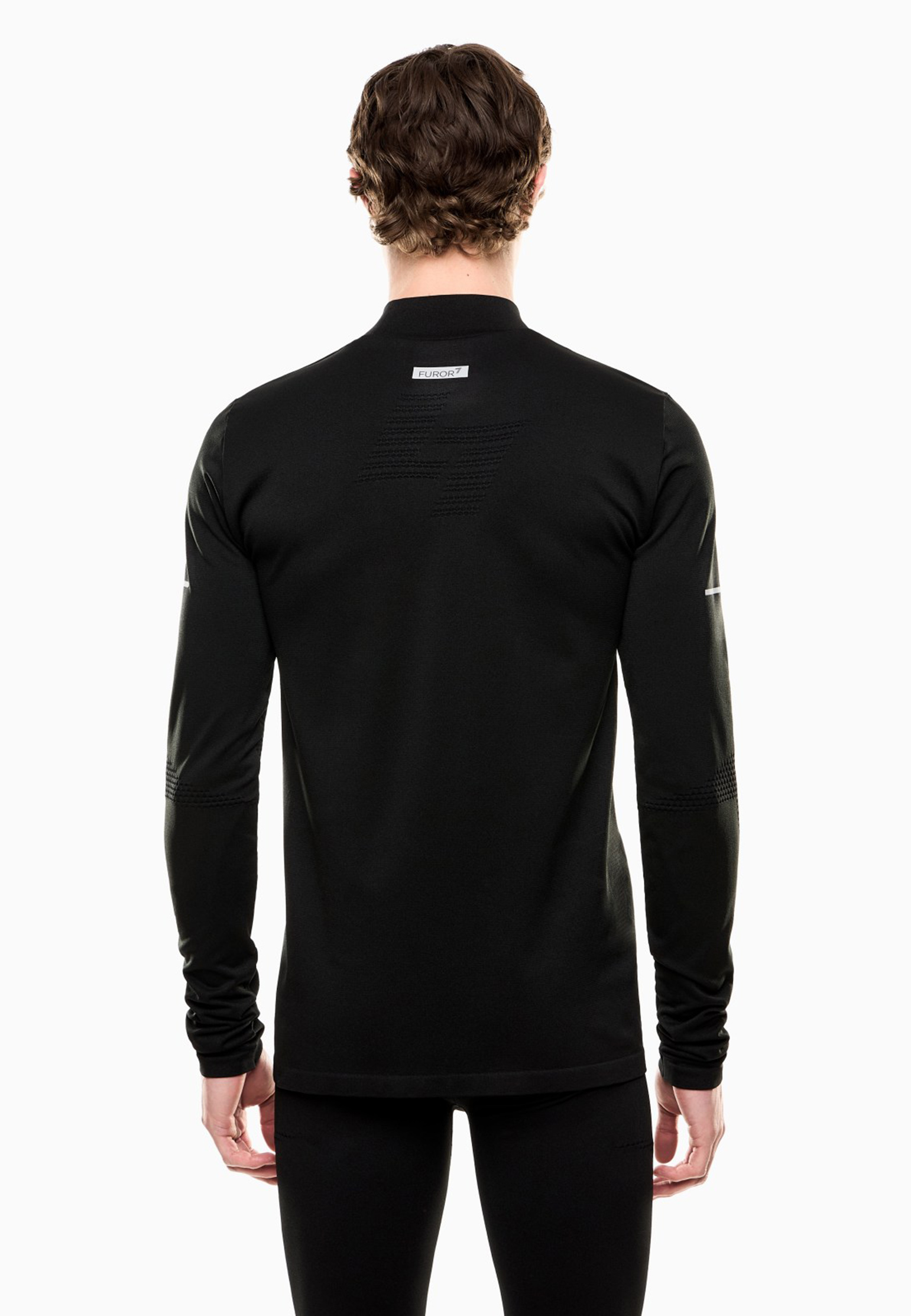 Лонгслив EA7, Черный, Черный
Лонгслив EA7, Черный, Черный