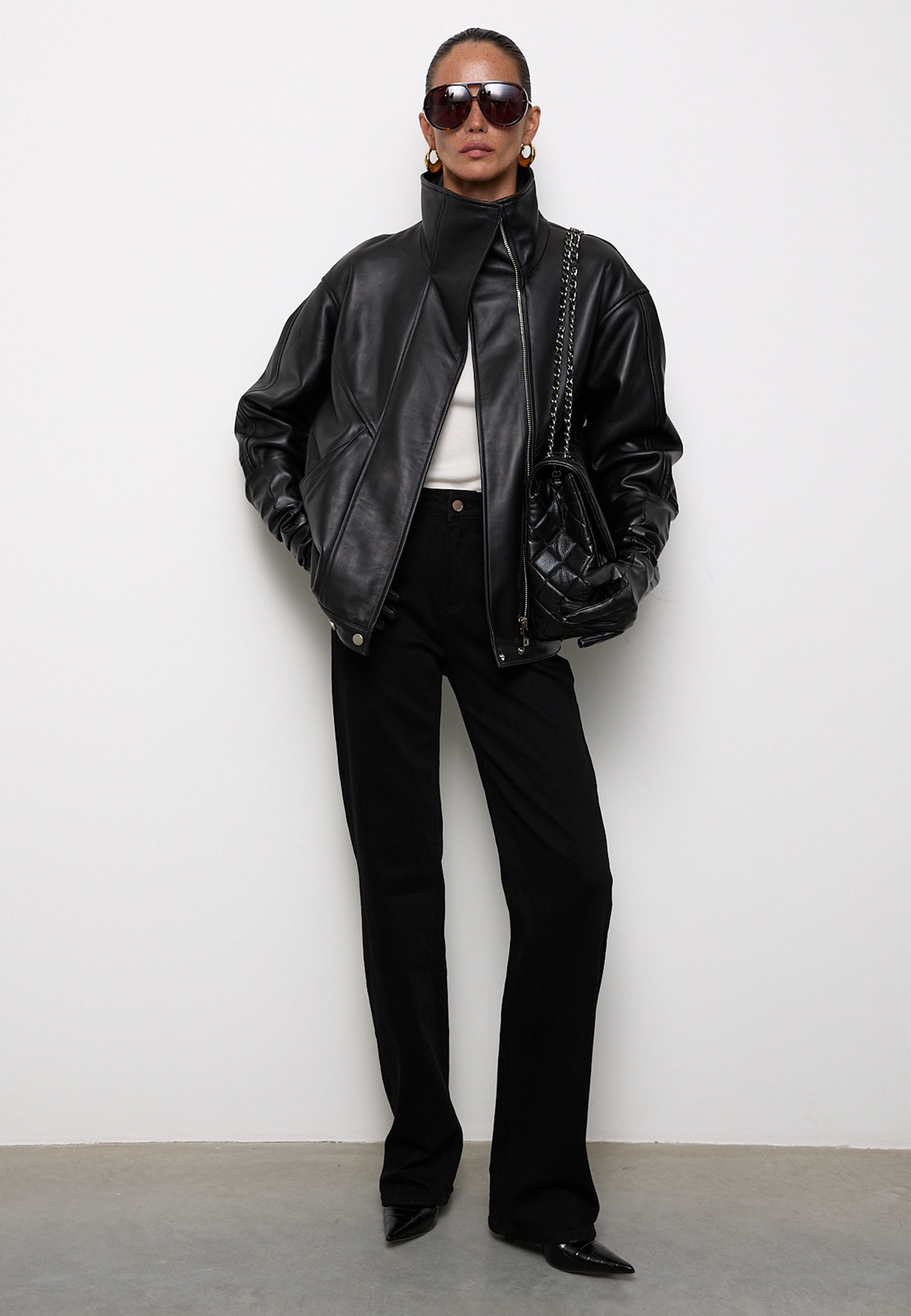 Кожаная куртка Нова THE REAL BASE, Черный, Черный
Кожаная куртка Нова THE REAL BASE, Черный, Черный