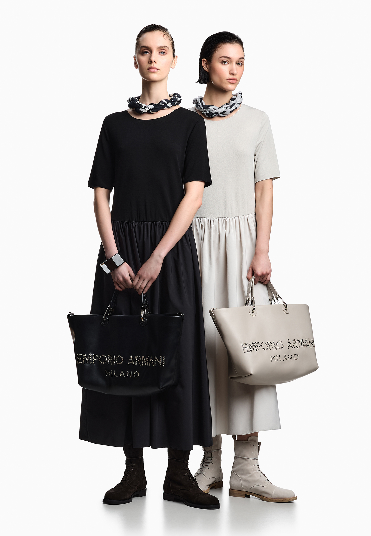 Платье EMPORIO ARMANI, Черный, Черный
Платье EMPORIO ARMANI, Черный, Черный