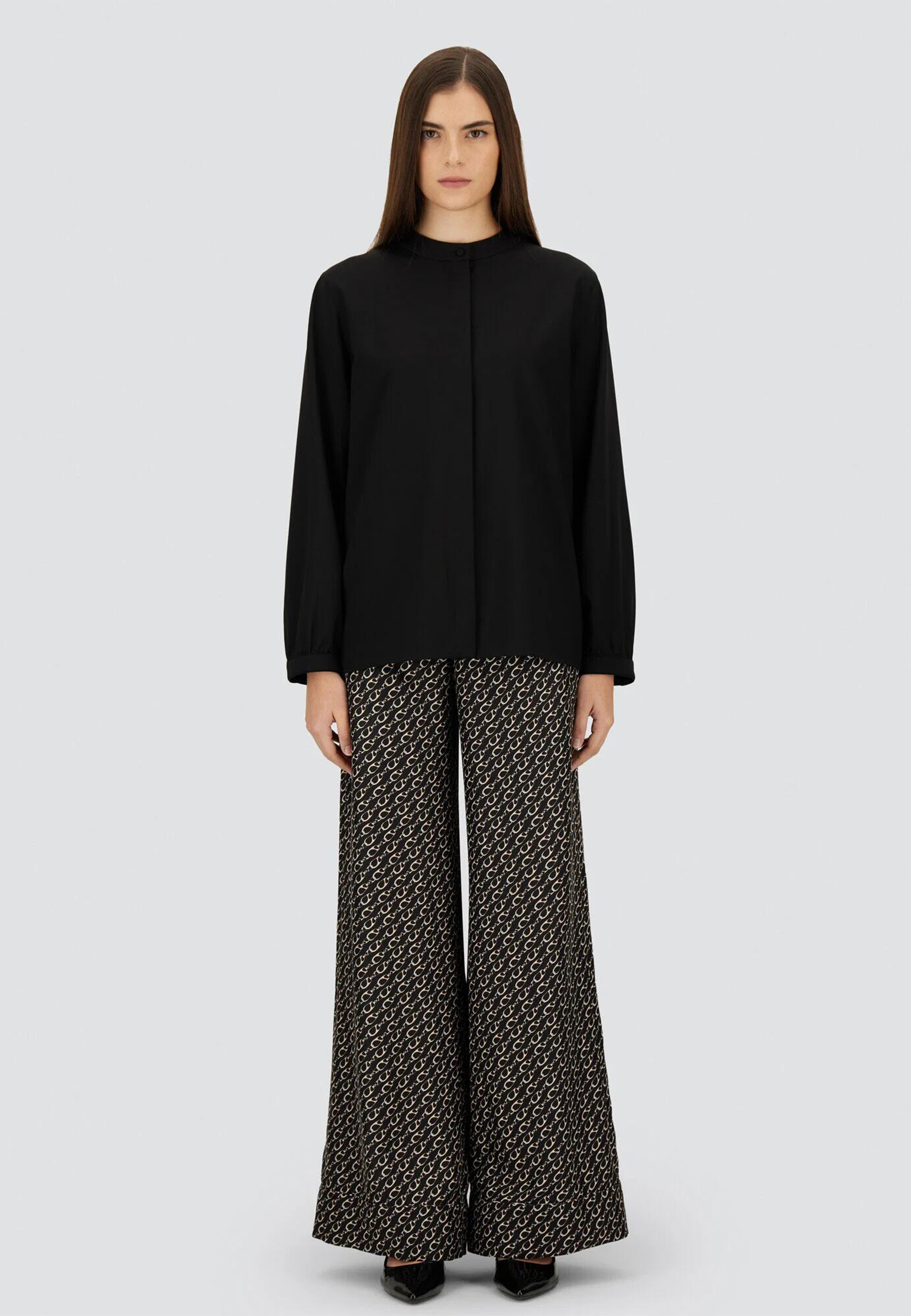 Брюки HERNO, Черный, Черный
Брюки HERNO, Черный, Черный