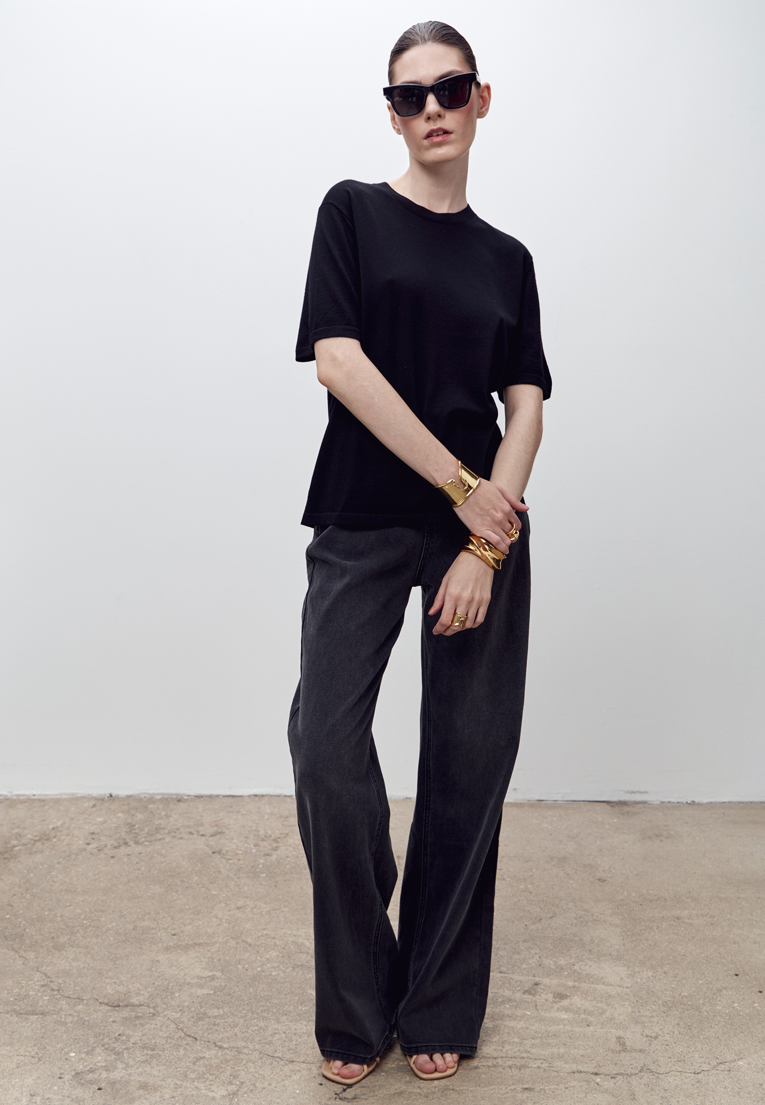 Прямые джинсы на высокой посадке AZUR, Серый, Серый
Прямые джинсы на высокой посадке AZUR, Серый, Серый