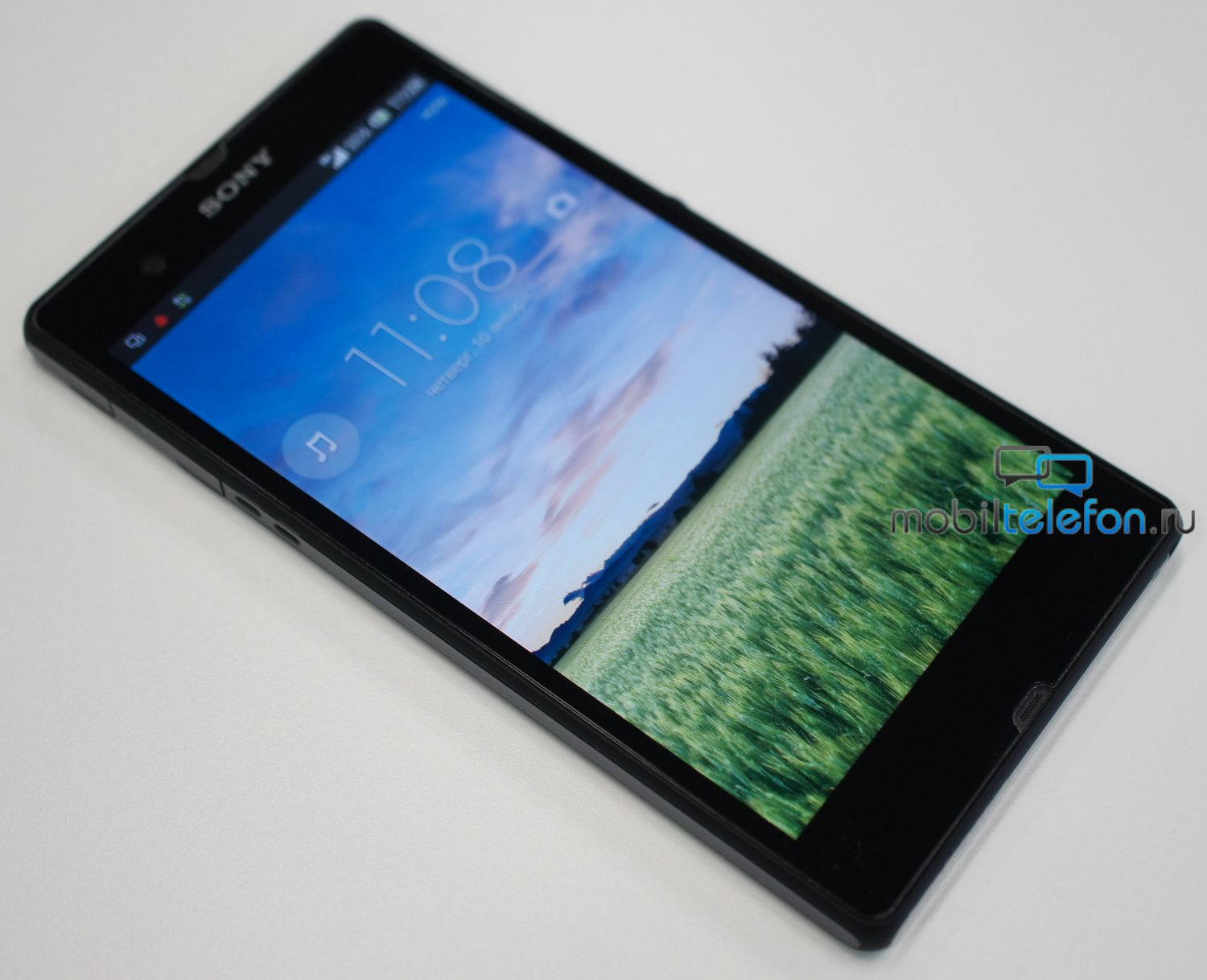 Sony Xperia Z выйдет в России в конце февраля за 30 000 руб?