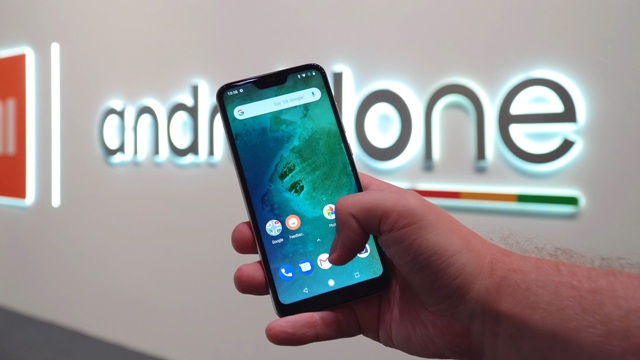   Xiaomi Mi A2  Mi A2 Lite  Mobiltelefon.ru