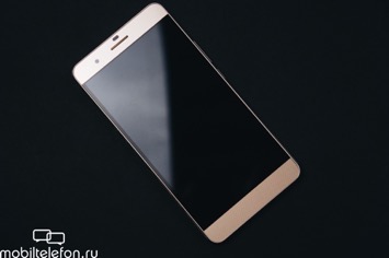  Huawei Honor 6 Plus:    