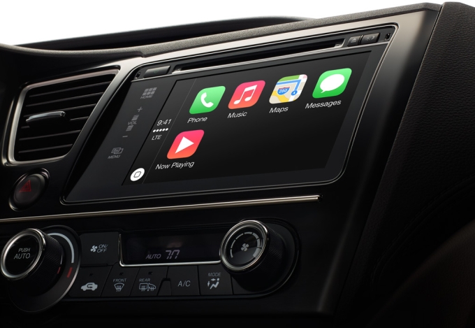 Apple CarPlay -     iPhone  