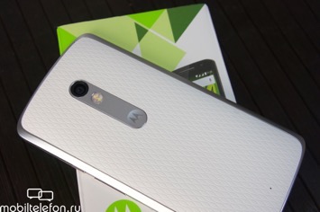  Moto X Play