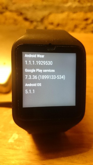 Sony   SmartWatch 3  Android Wear 5.1.1