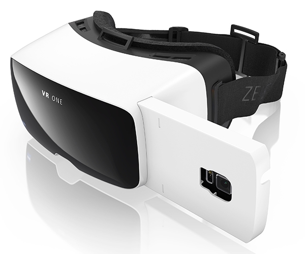 ZEISS     VR One