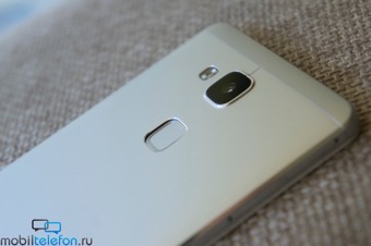   Huawei Mate 7