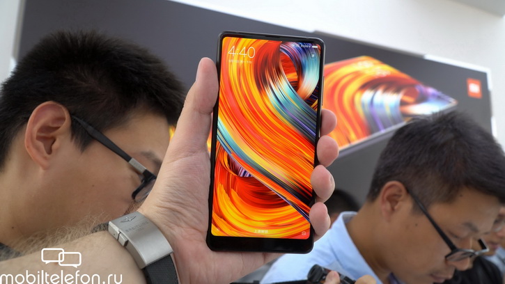  Xiaomi Mi Mix 2