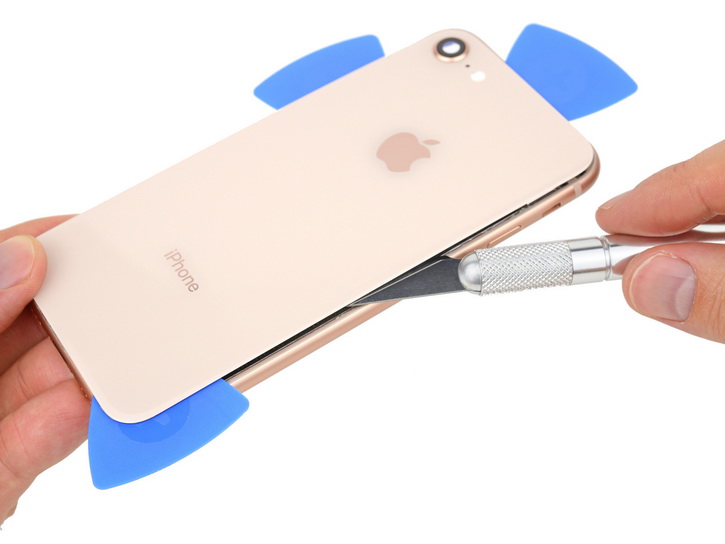 iPhone 8      iFixit