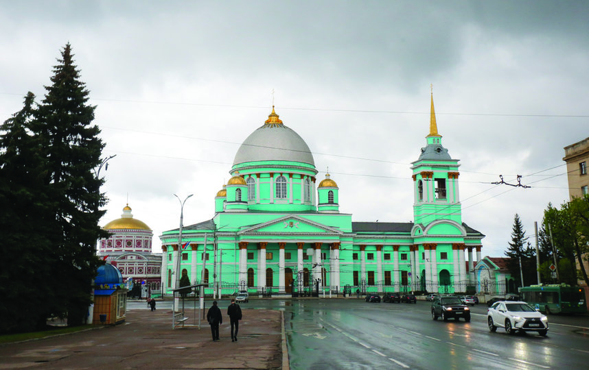 Красная площадь Курск Знаменский собор