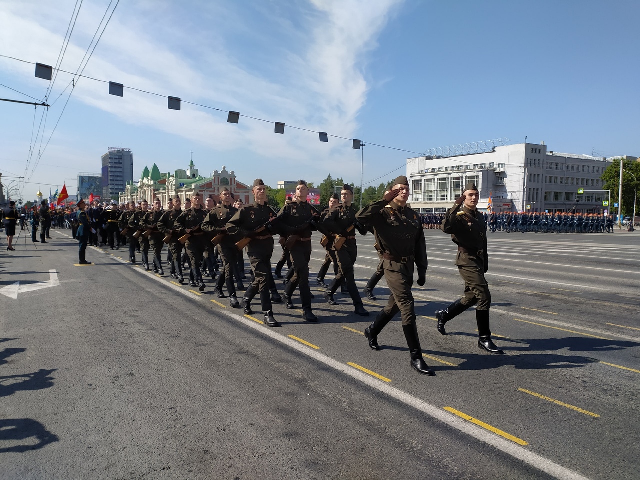 Парад Победы в Новосибирске 2020