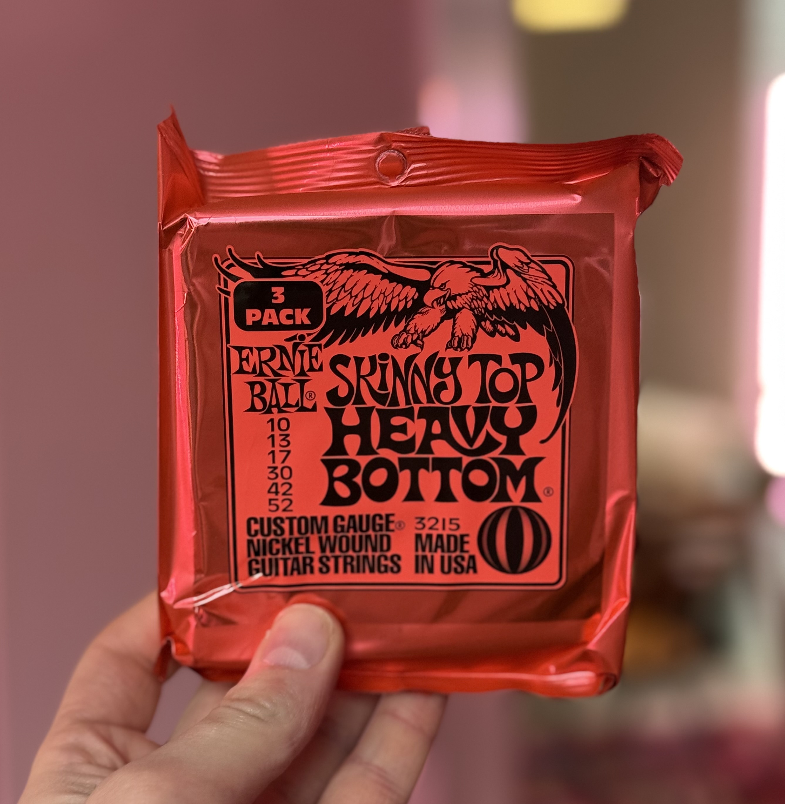 Ernie Ball Ernie Ball Skinny Top Heavy Bottom 3-pack, 10-52, 3 комплекта струн для электрогитары