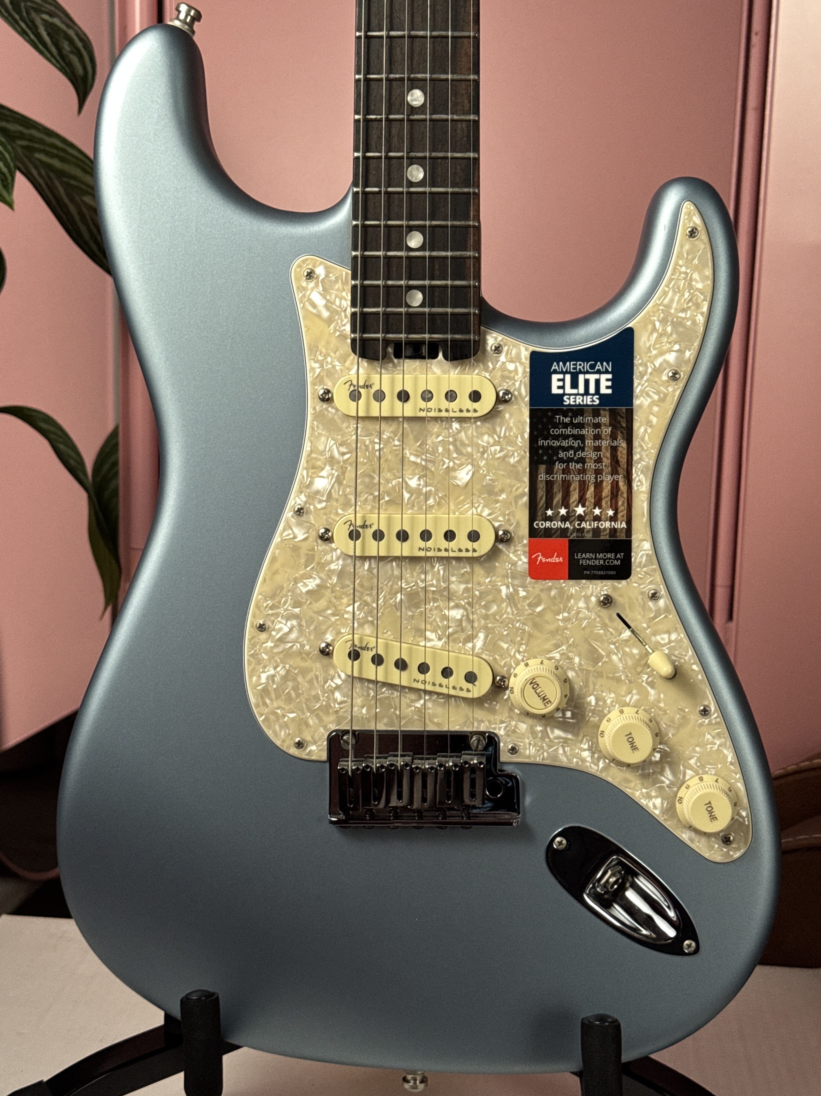 Fender American Elite Stratocaster