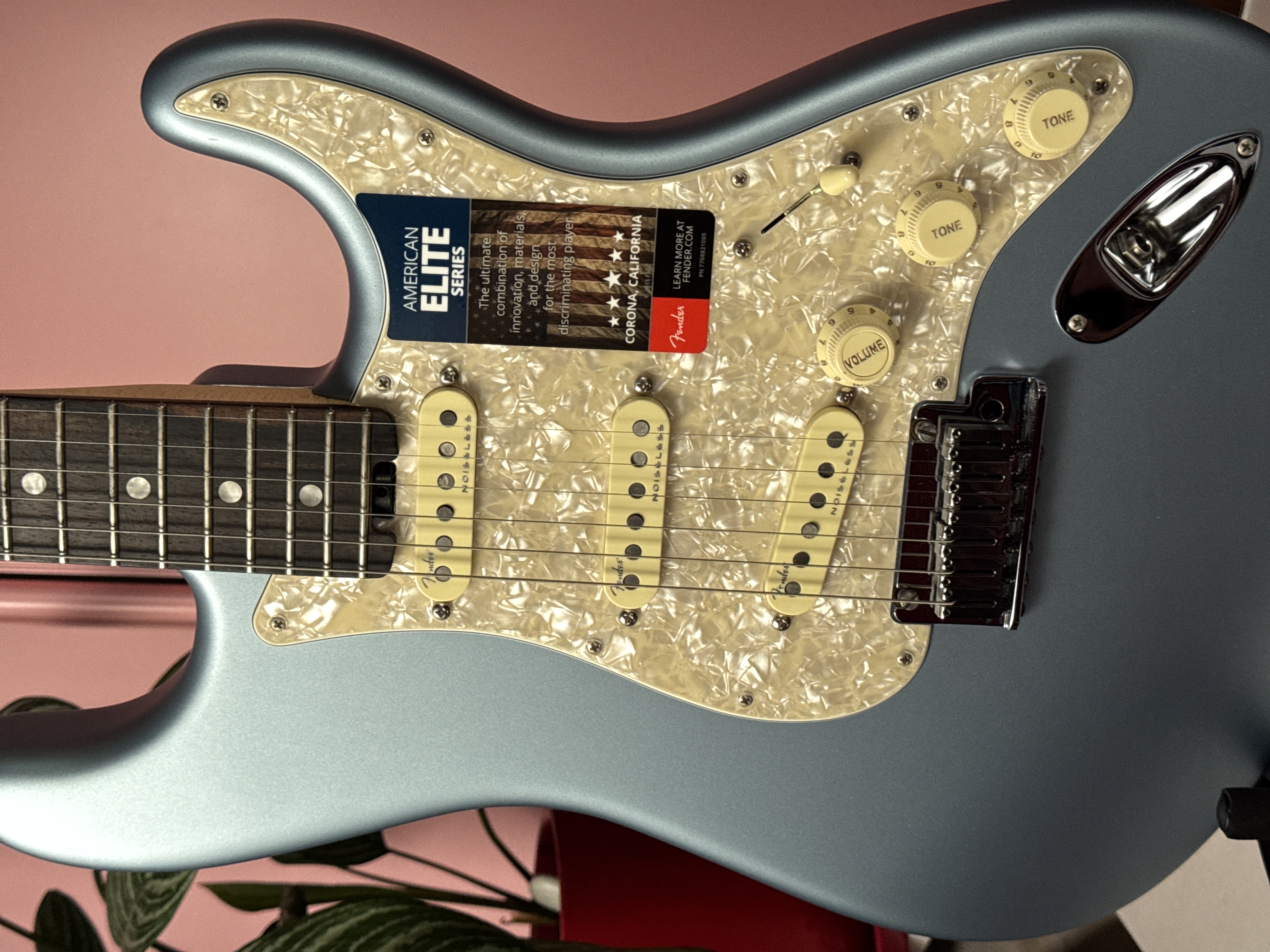 Fender American Elite Stratocaster 2019 Satin Ice Blue Metallic, электрогитара, фото 6