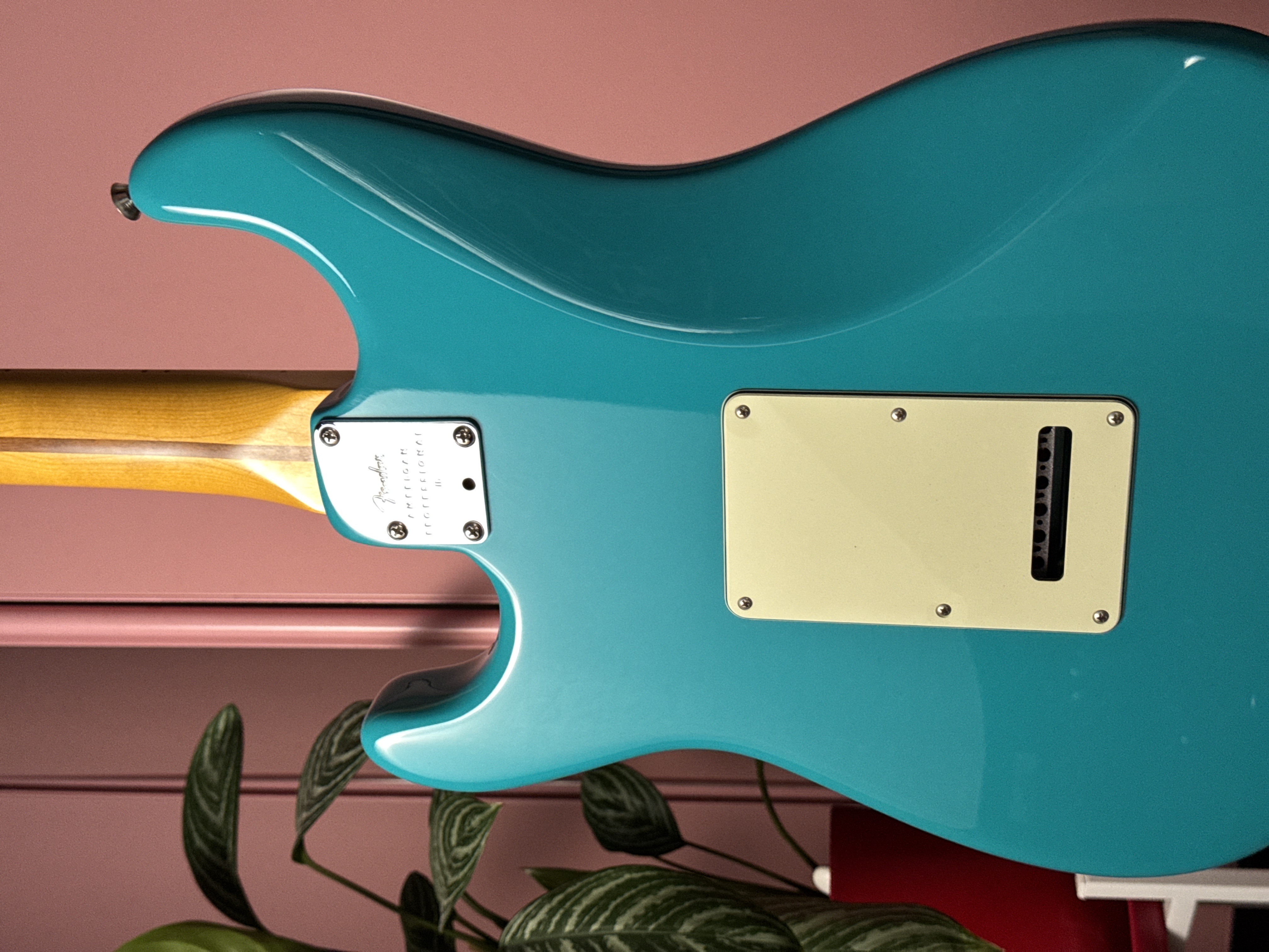 Fender American Professional II Stratocaster 2022 Miami Blue, электрогитара, фото 12