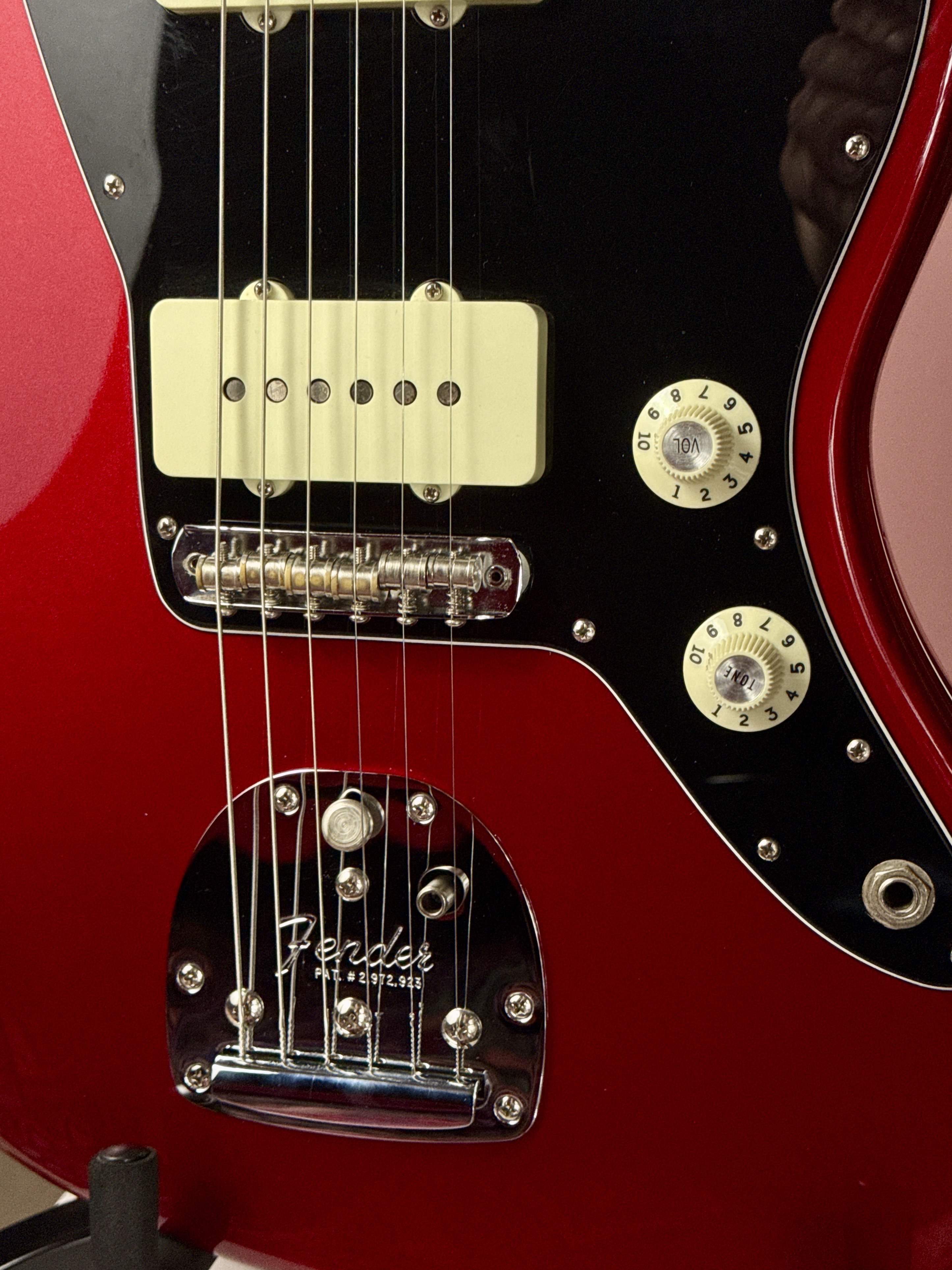 Fender American Professional Jazzmaster 2017 Candy Apple Red, электрогитара, фото 6
