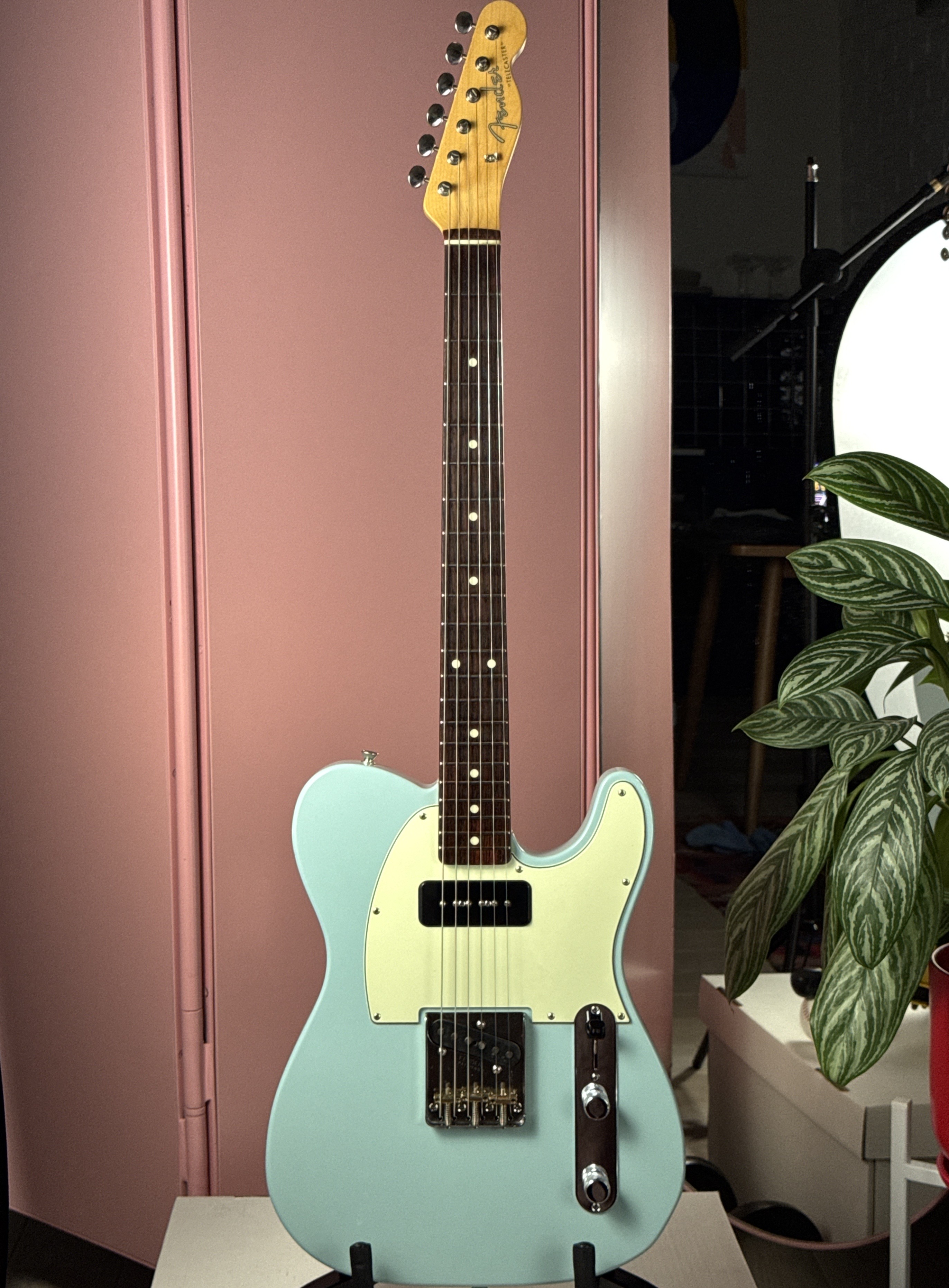 Fender Hybrid 60's Telecaster 2019 Sonic Blue, электрогитара, фото 2