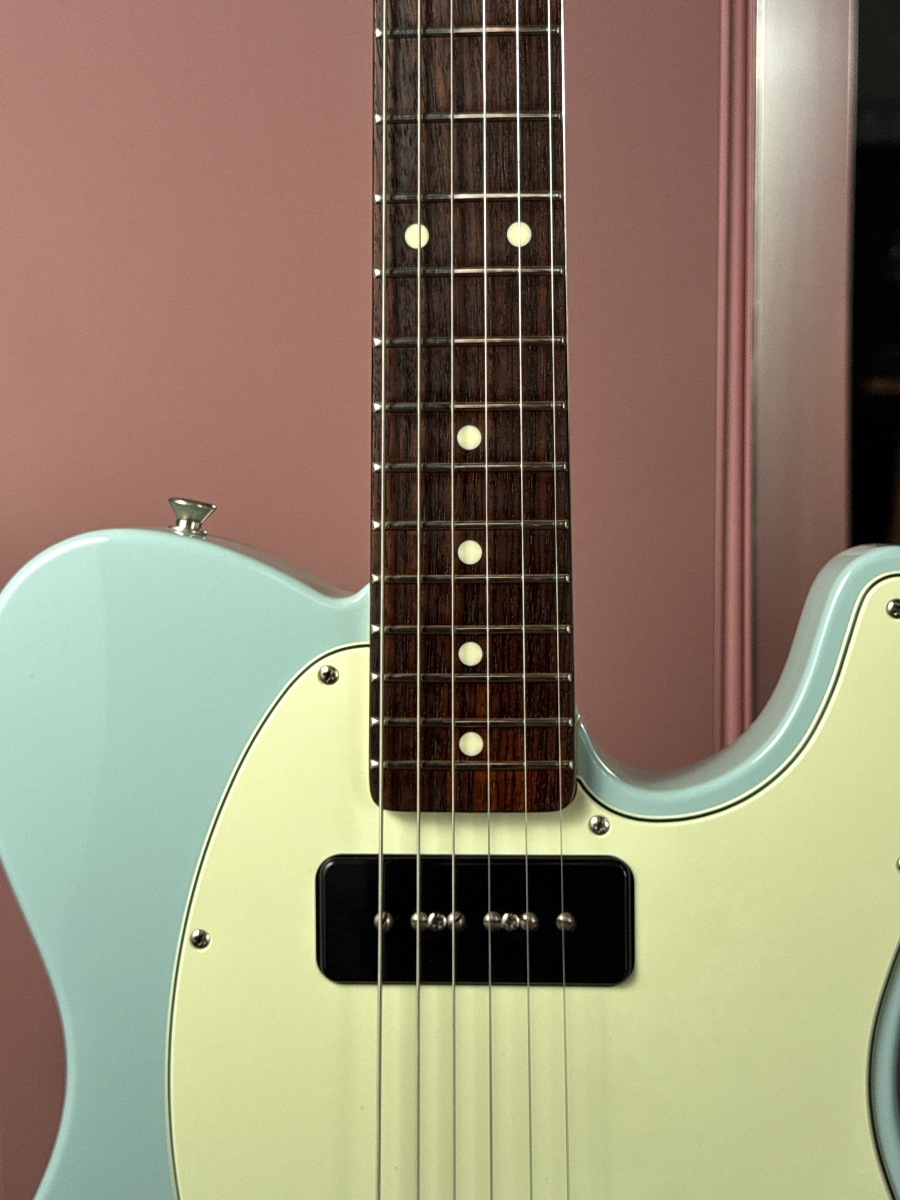 P-90 на Fender FSR Hybrid 60s Telecaster