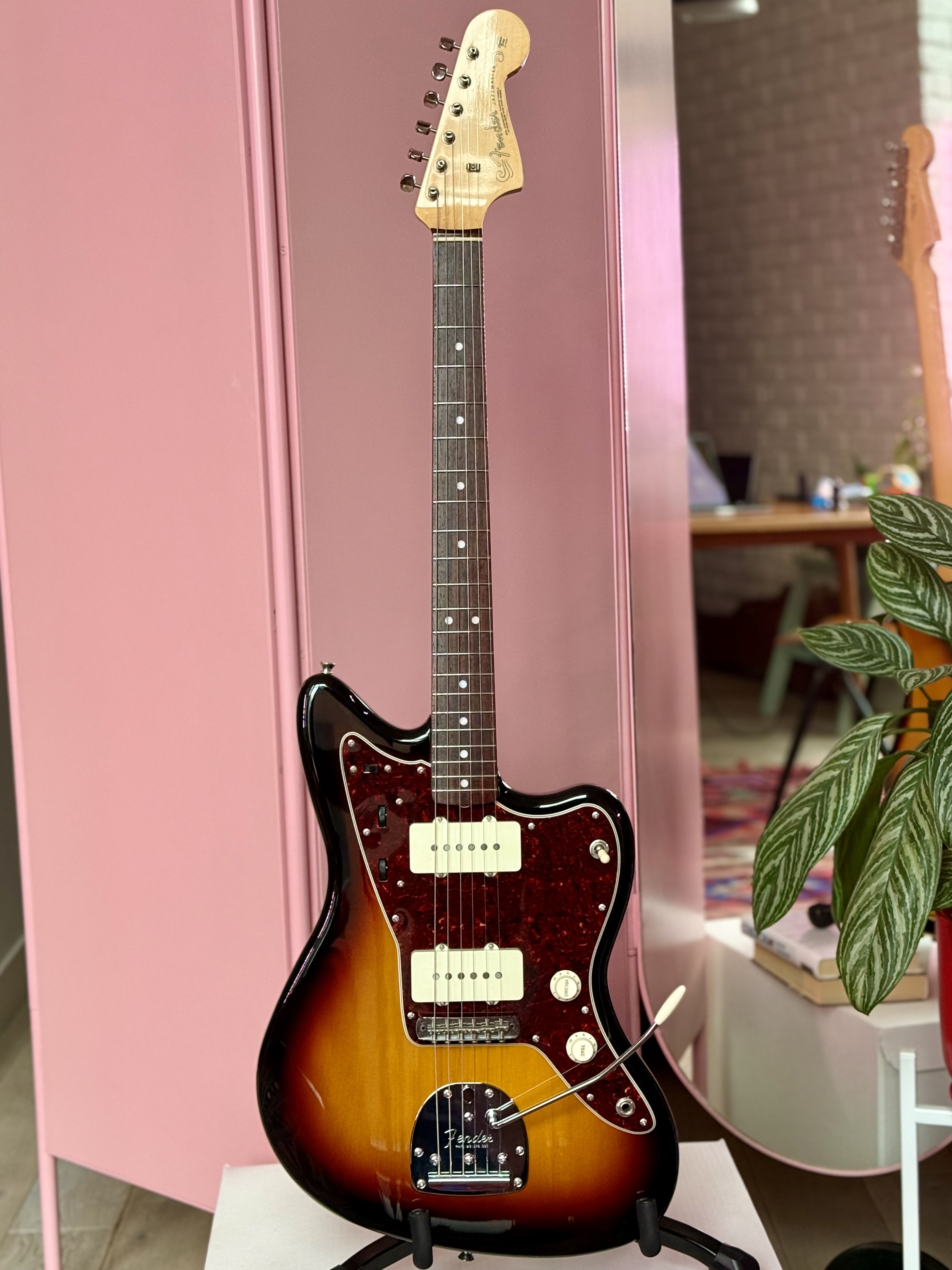 Fender Jazzmaster Traditional 60's 2020 Sunburst, электрогитара, фото 2