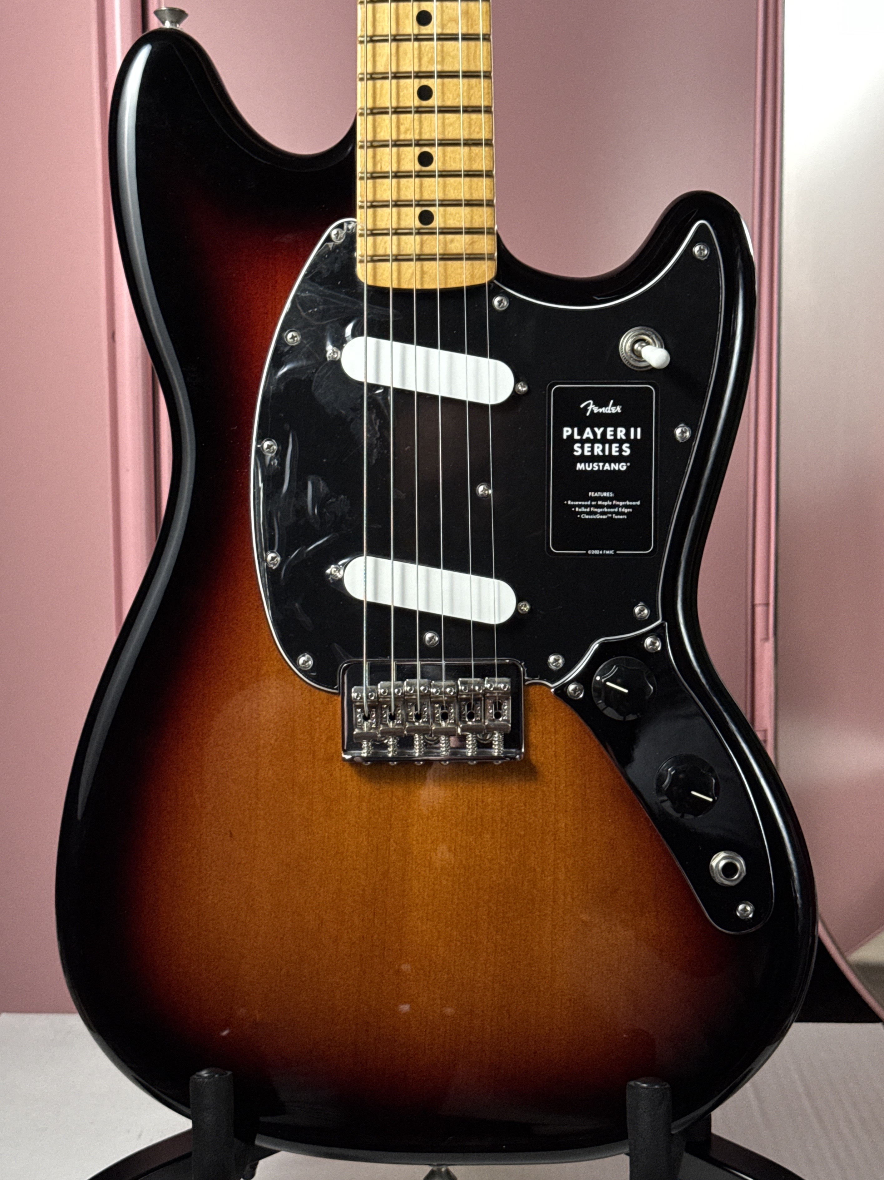 Fender Player II Mustang Sunburst