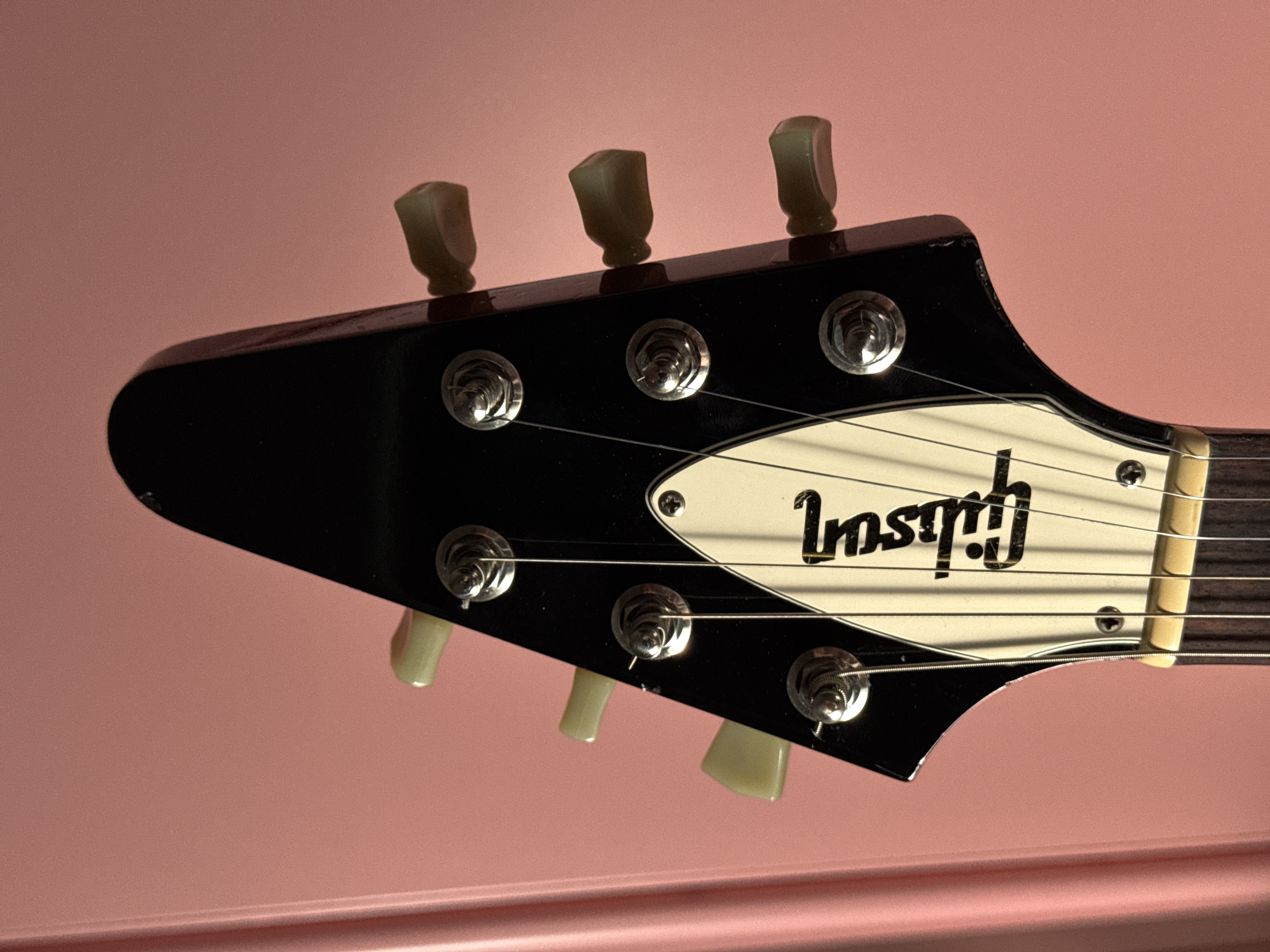 Gibson Flying V 67' Reissue 1999 Cherry, электрогитара, фото 3