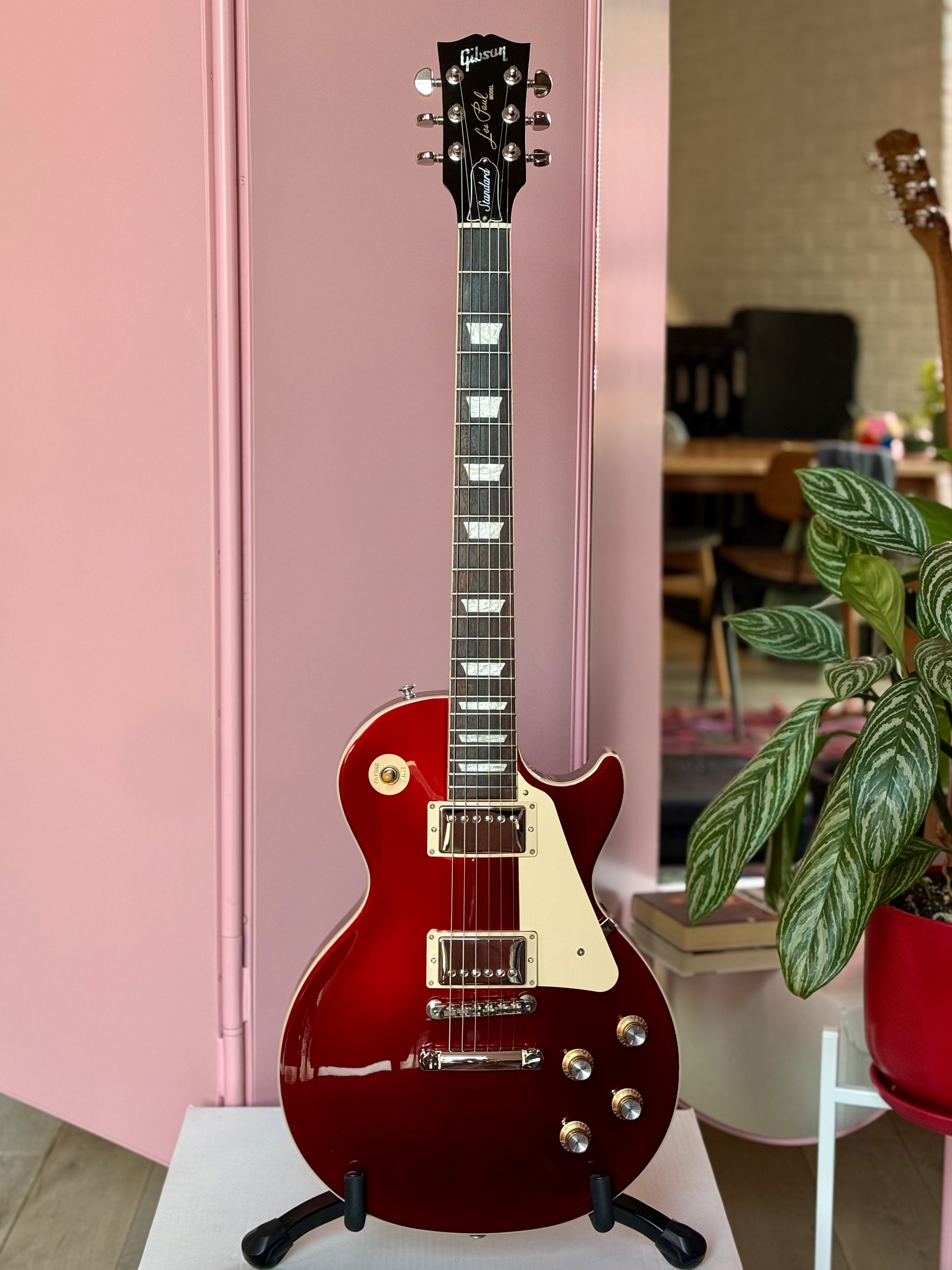 Gibson Les Paul Standard 60's 2023 Sparkling Burgundy, электрогитара, фото 2