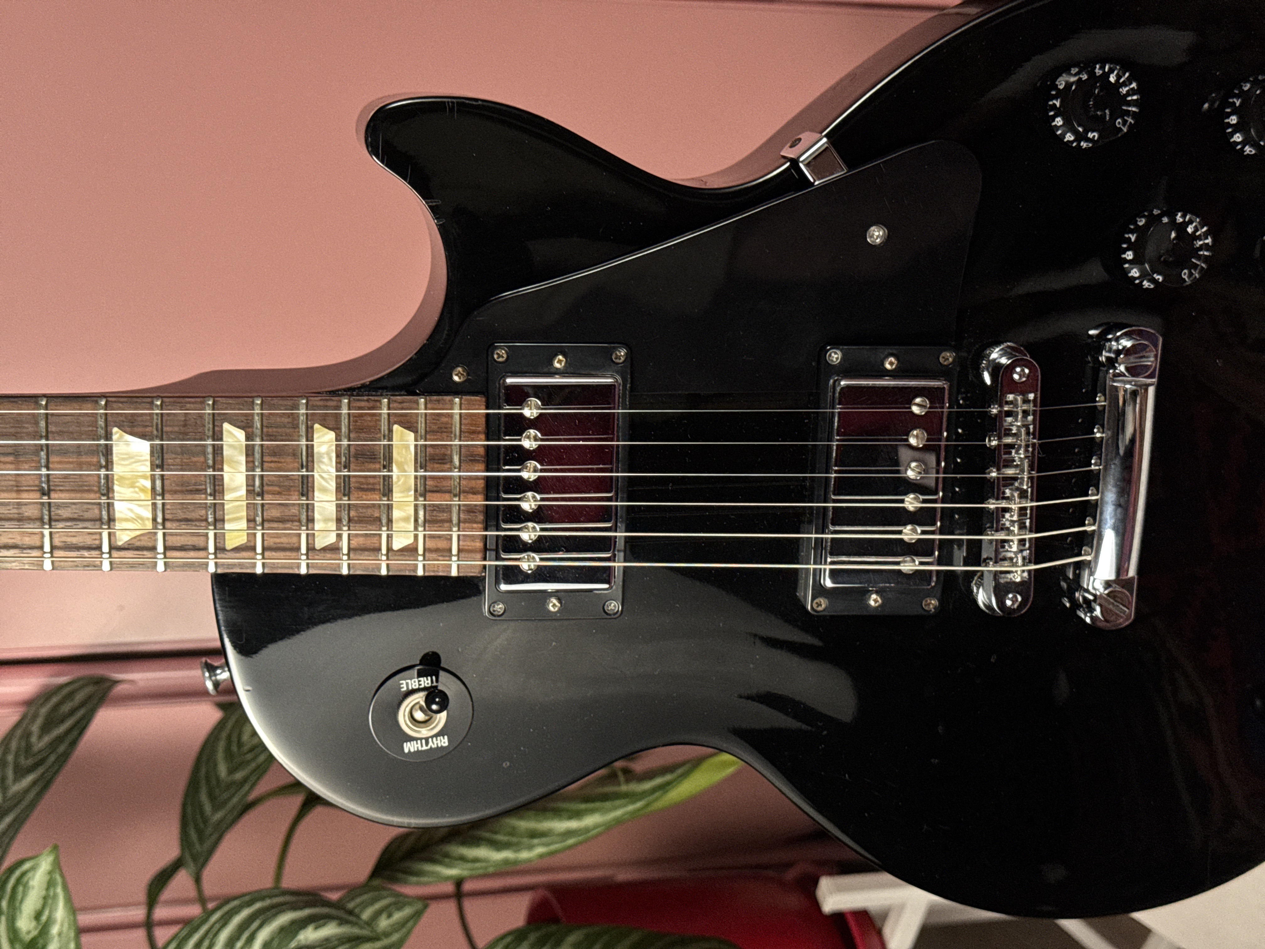 Gibson Les Paul Studio 2006 Ebony за 100 000 ₽, электрогитара, фото 5