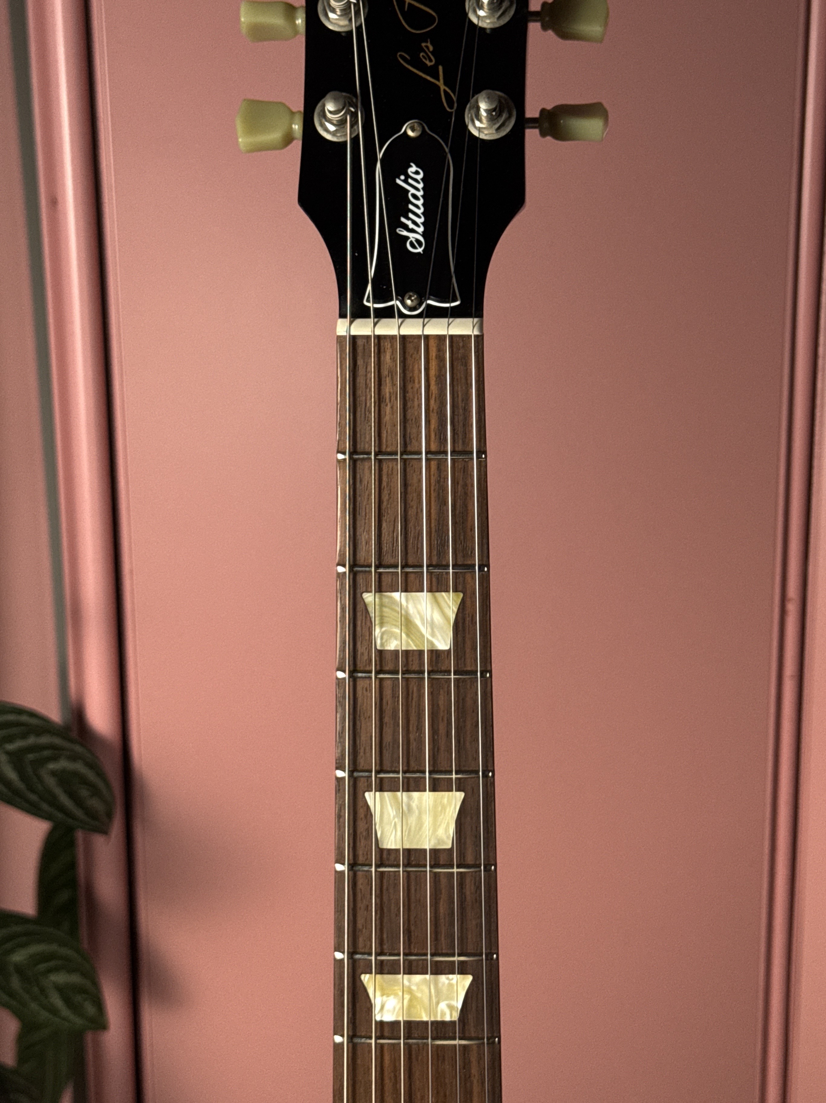 Gibson Les Paul Studio 2006 Ebony за 110 000 ₽, электрогитара, фото 7
