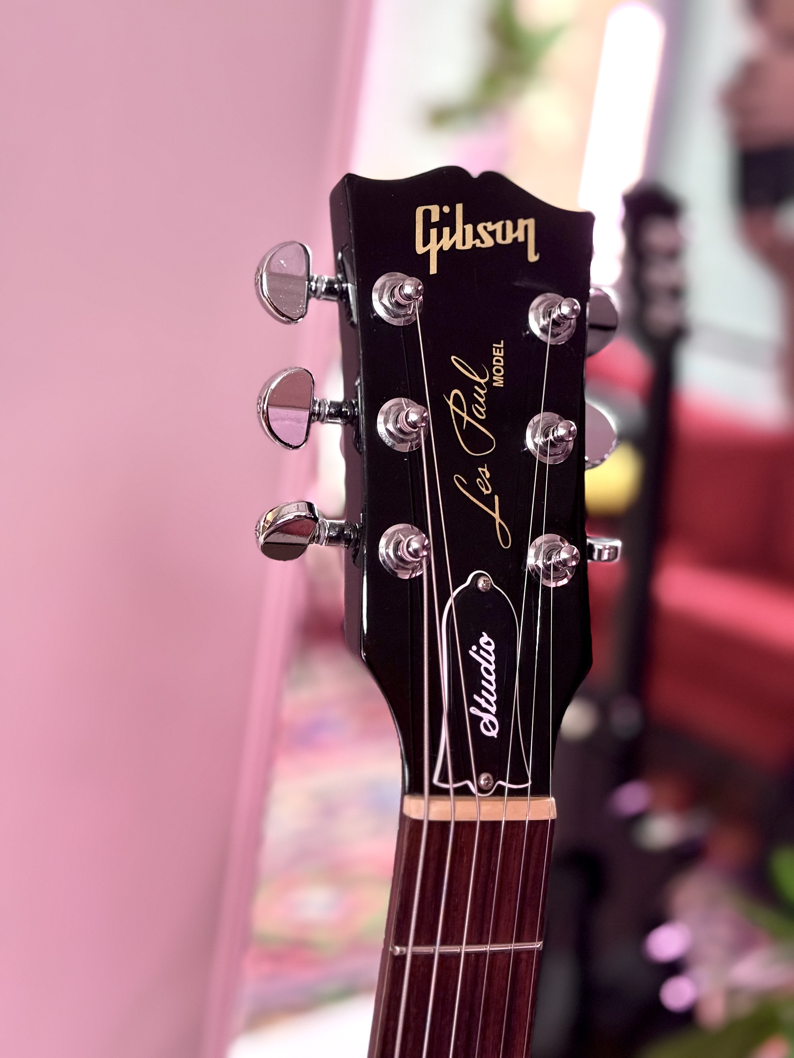 Gibson Les Paul Studio 2021 Ebony, электрогитара, фото 2