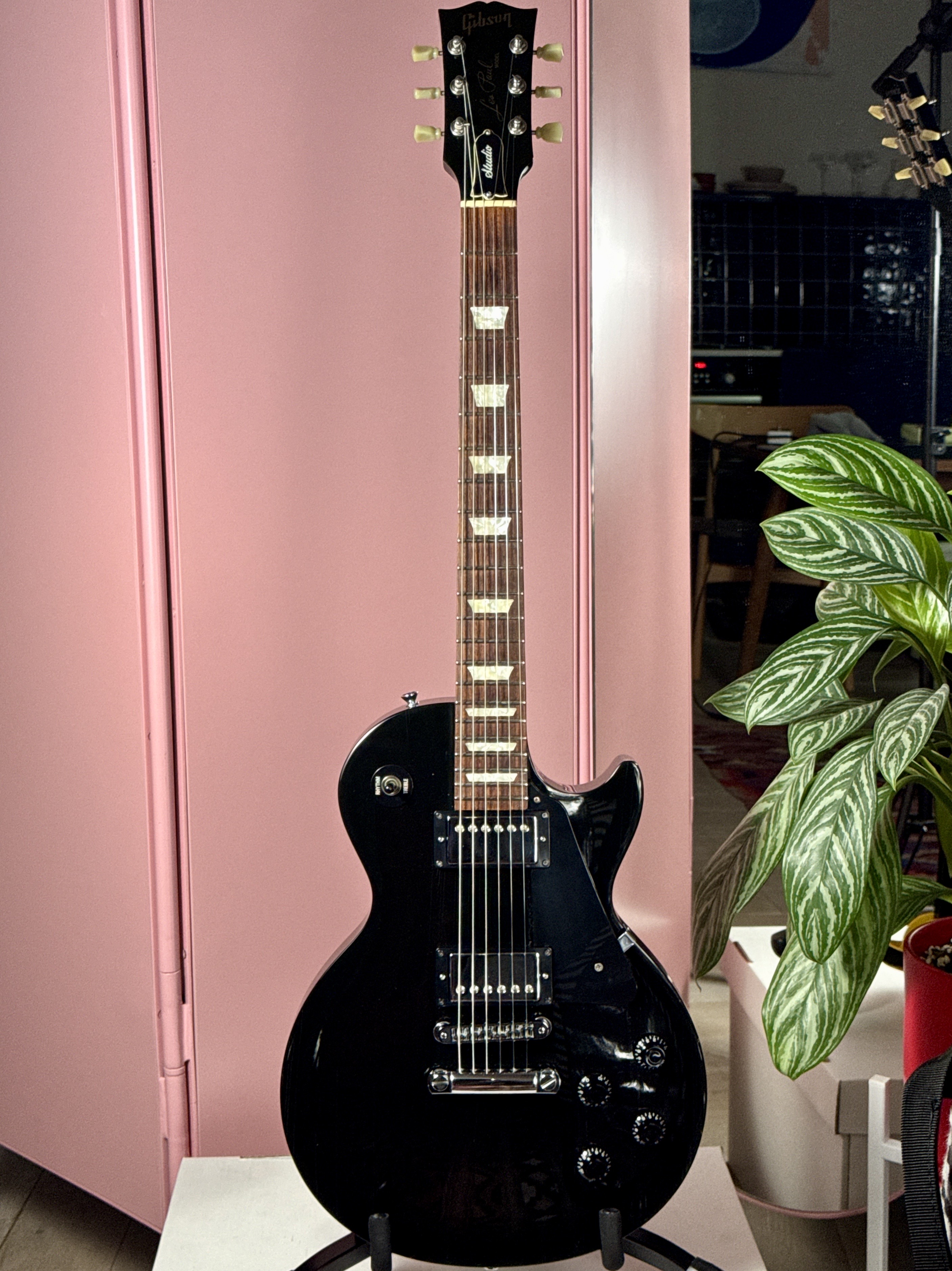 Gibson Les Paul Studio 1997 Ebony, электрогитара, фото 2