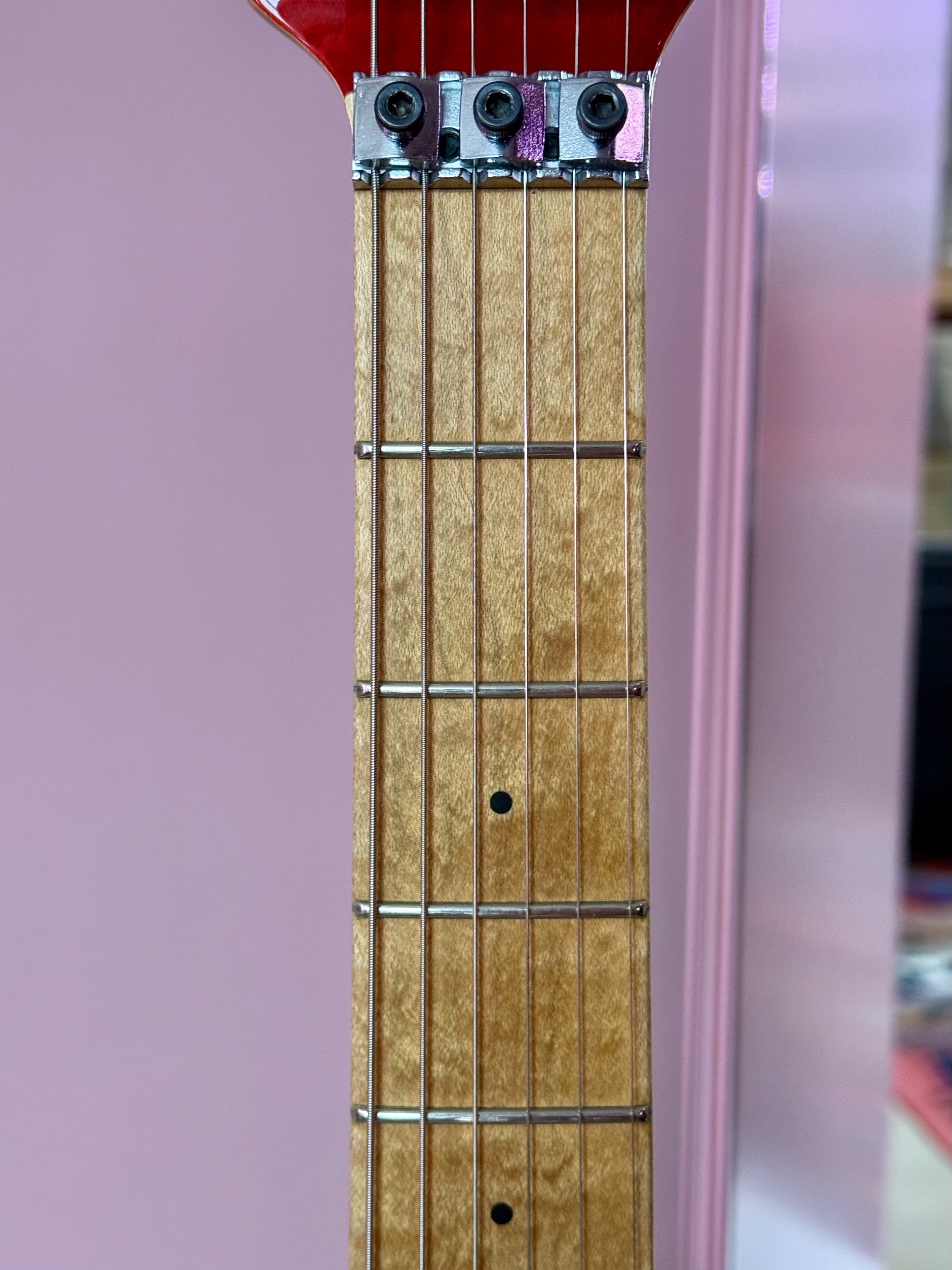 Ernie Ball Music Man Axis 2007 Trans Red, электрогитара, фото 5