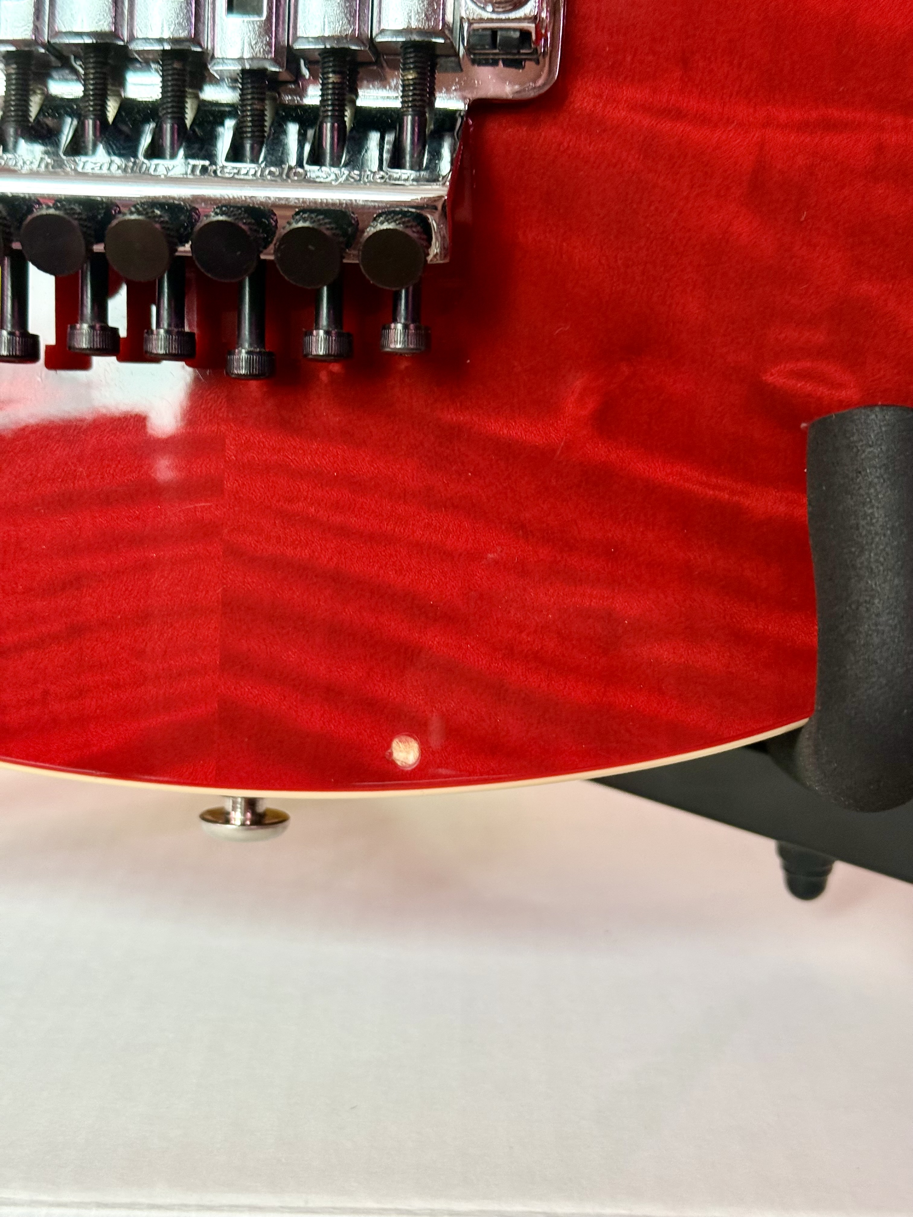 Ernie Ball Music Man Axis 2007 Trans Red, электрогитара, фото 13