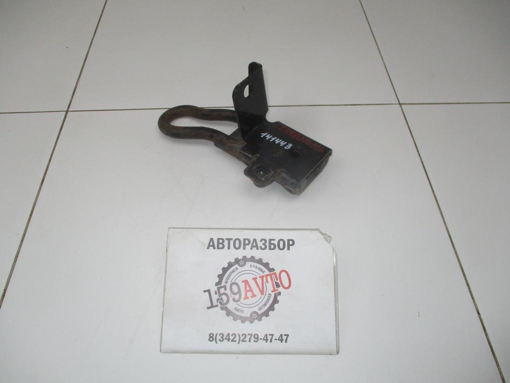 Крюк буксировочный для Nissan Terrano (D10) 2014-2022
