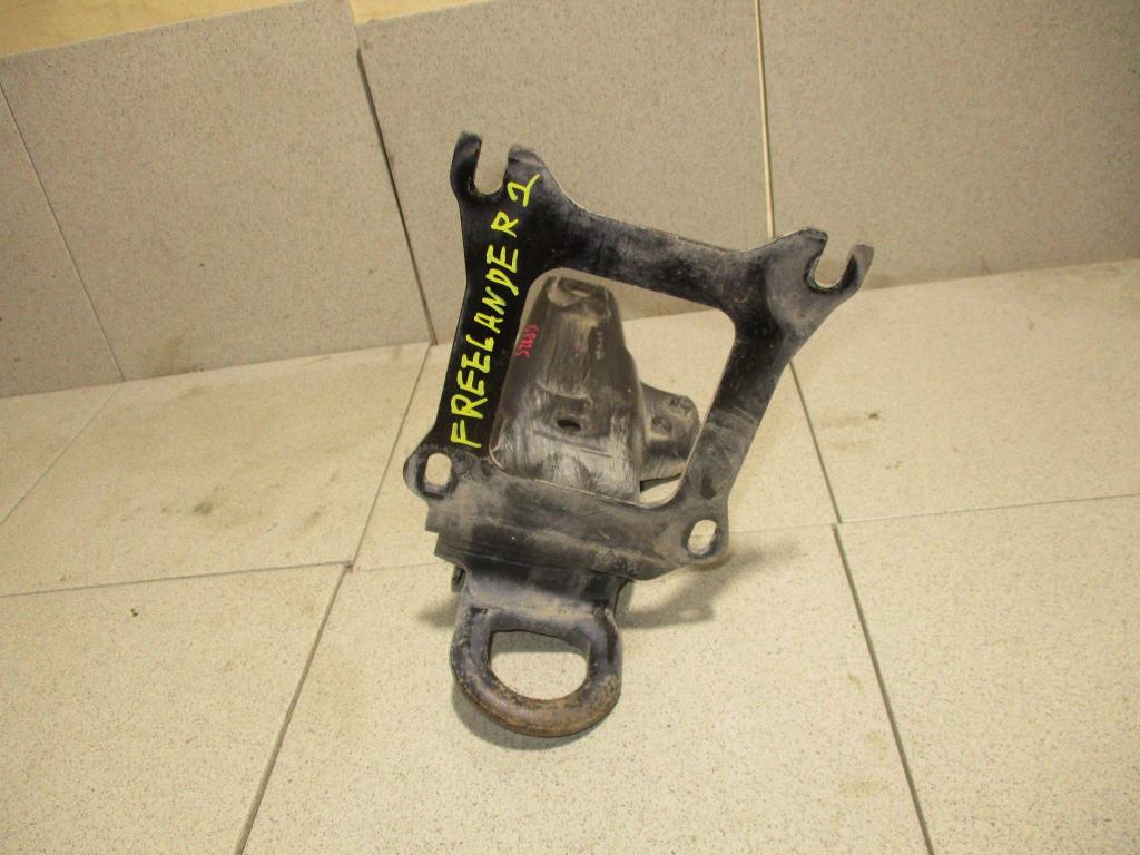 Крюк буксировочный для Land Rover Freelander II 2006-2014