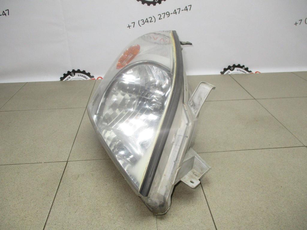 Фара правая для Toyota Land Cruiser Prado 120 2002-2009