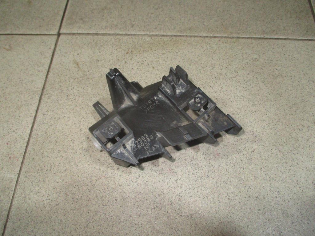 Кронштейн фонаря для Toyota Land Cruiser Prado 150 2009-2023