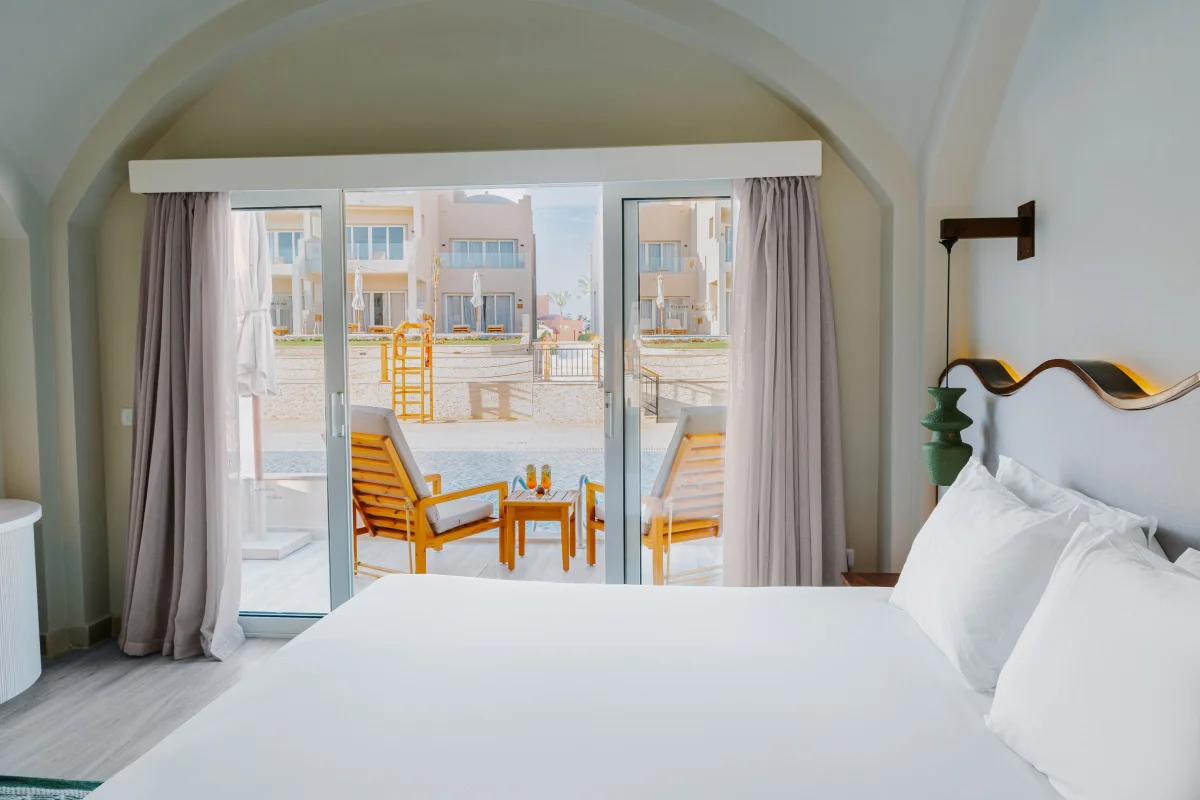 Maldives Rooms (супериор двухместный номер с видом на лагуну)