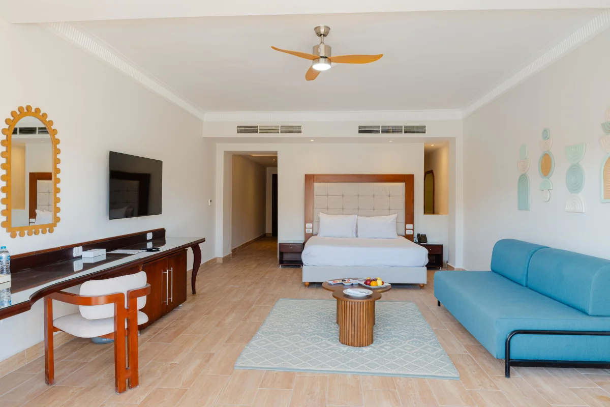 Royal Suite Front Sea view (гранд люкс с прямым видом на море)