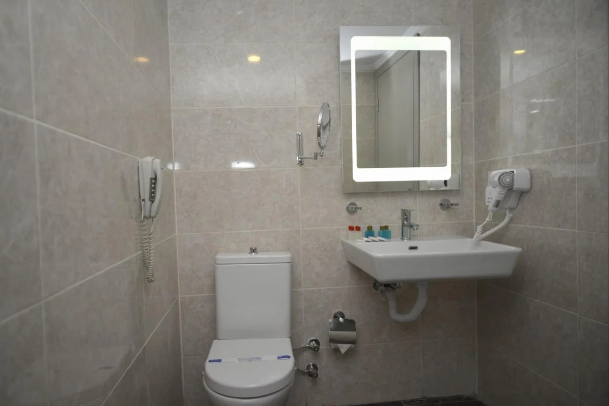 STANADRT ROOM (стандартный двухместный номер с видом на сад)