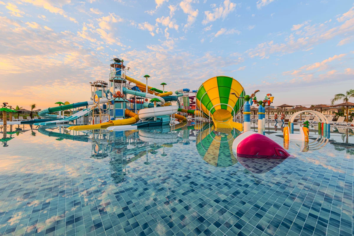 Dream Fun World: фото отеля
