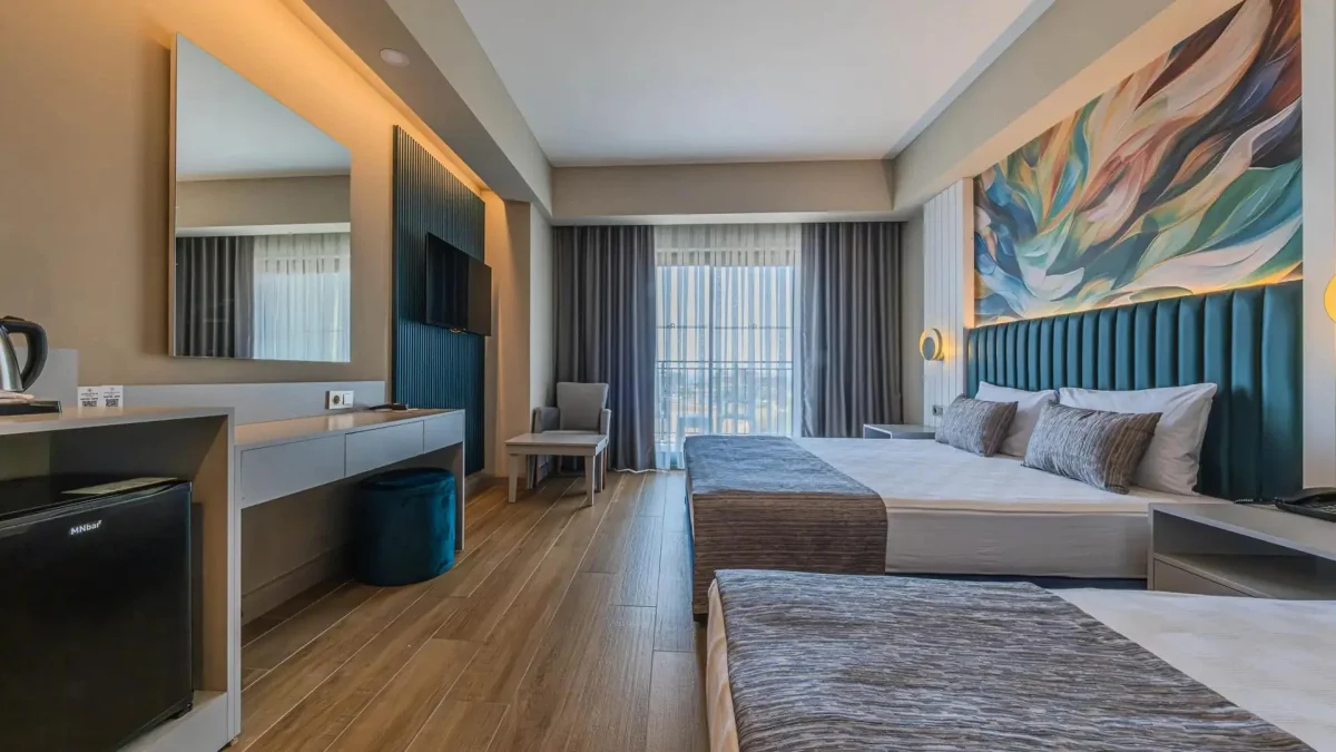 Standart Room 1 (стандартный двухместный номер с видом на территорию)