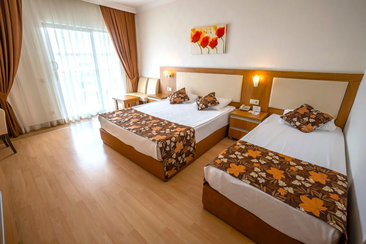 STANDART ROOM LAND VİEW (стандартный двухместный номер с видом на территорию)