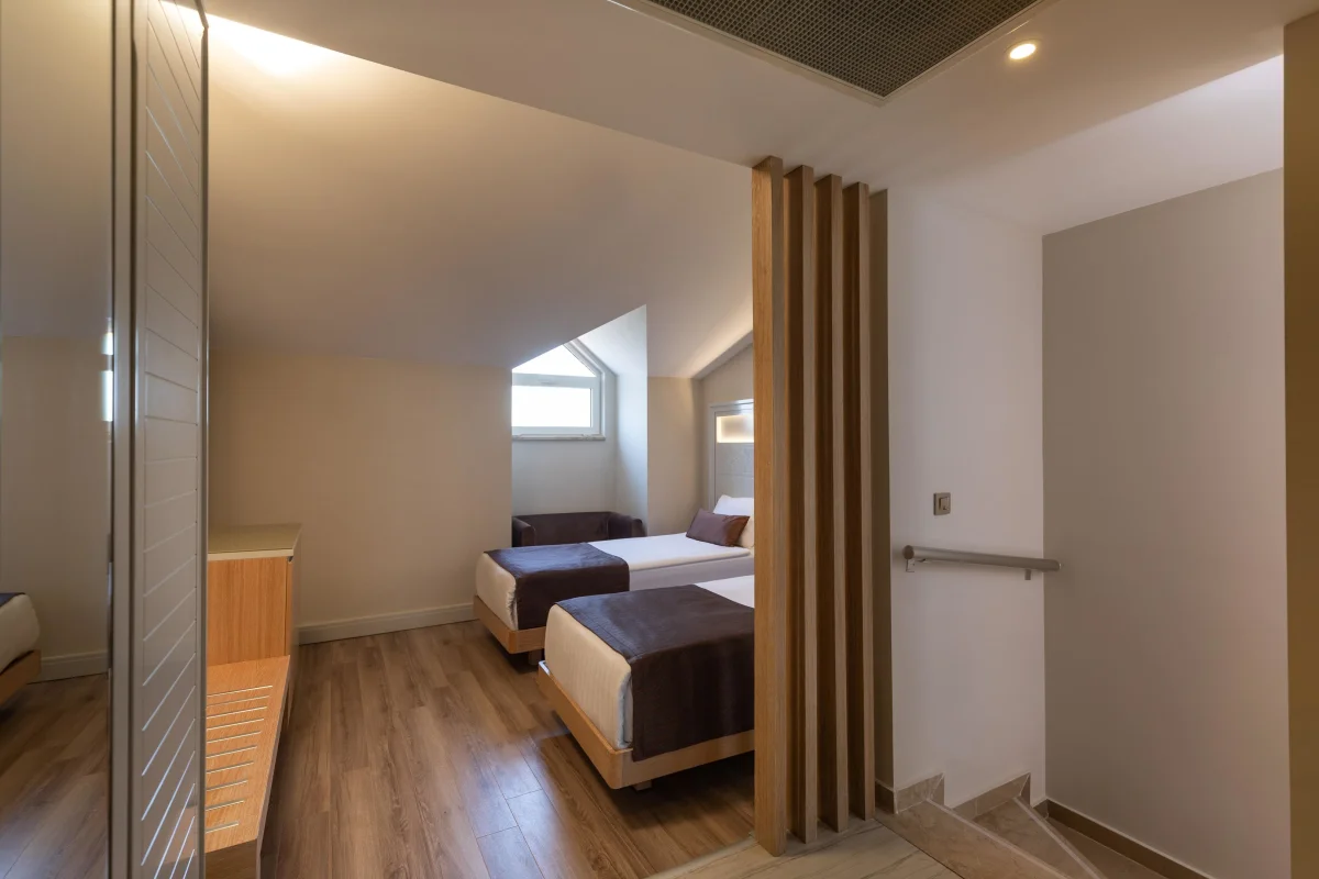 Deluxe Duplex Family Room (делюкс номер)