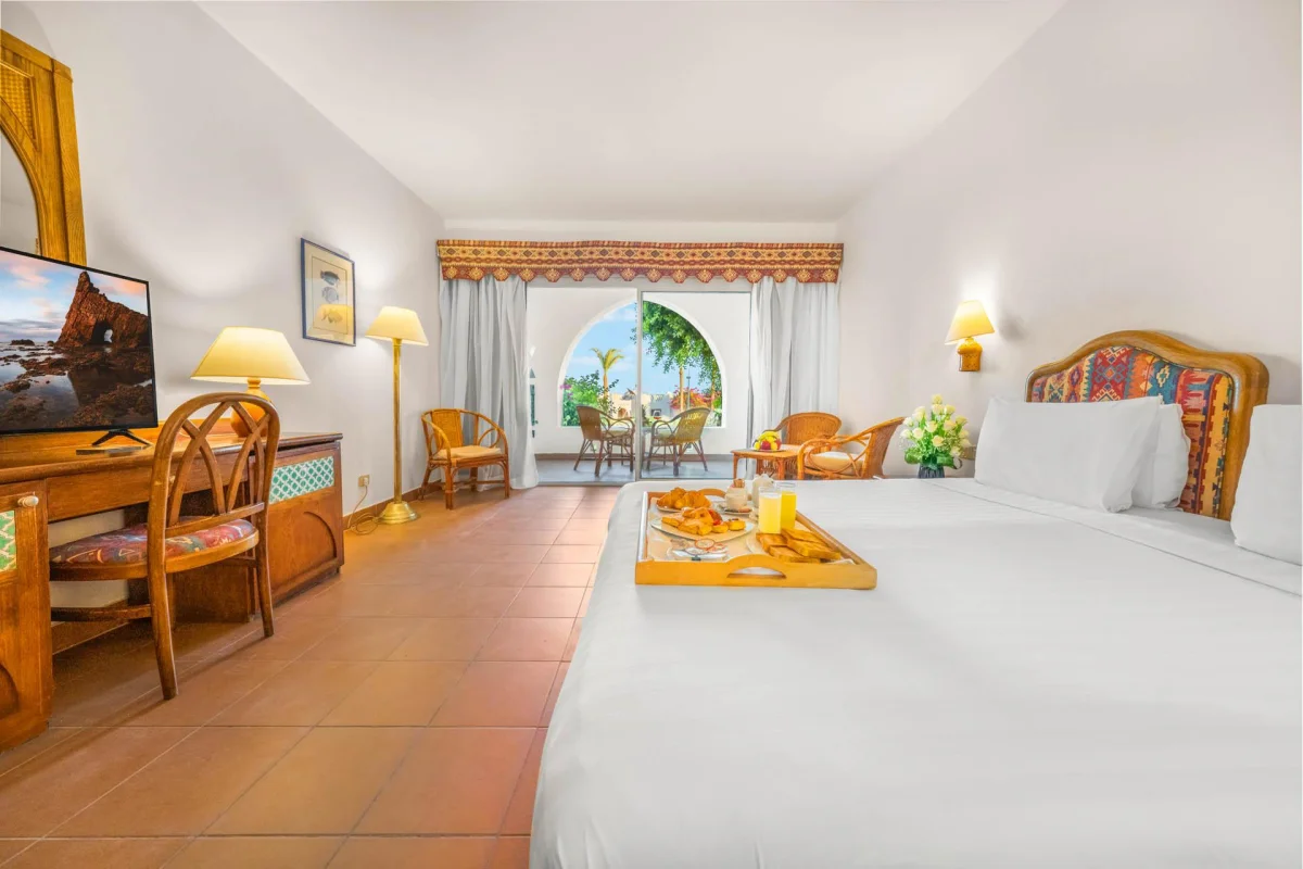 Sultan Queen or Twin Room - Pool View & Panoramic (двухместный номер с видом на море)