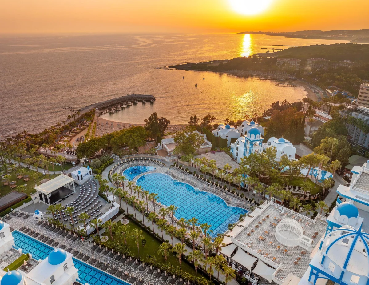 Rubi Platinum Spa Resort & Suites фото 2