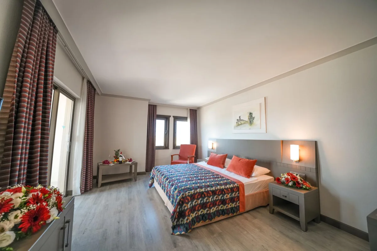 Double room bungalow  (двухместный номер)