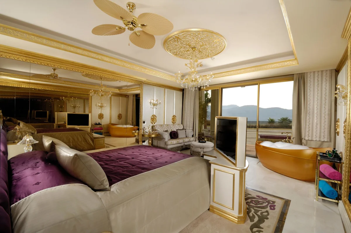 DELUXE ROOM SWIM UP SEA VIEW (делюкс двухместный номер с видом на море)