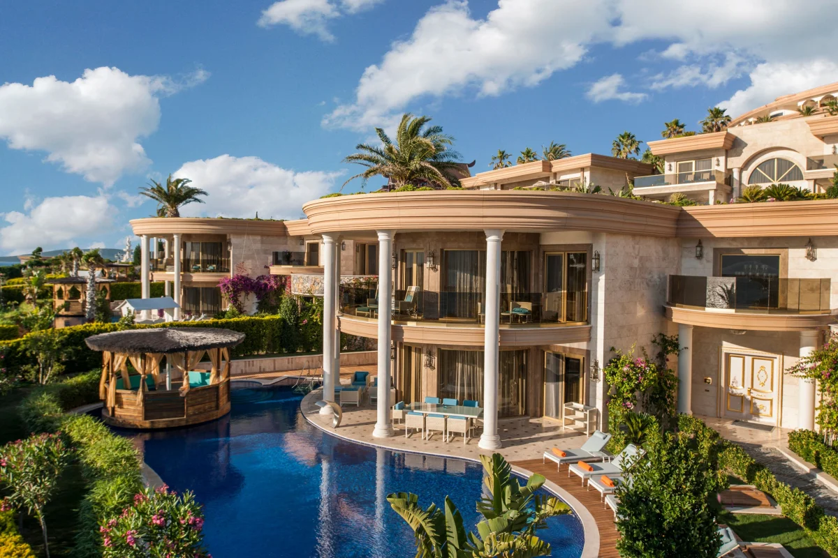 GRAND VILLA (гранд номер с видом на море)